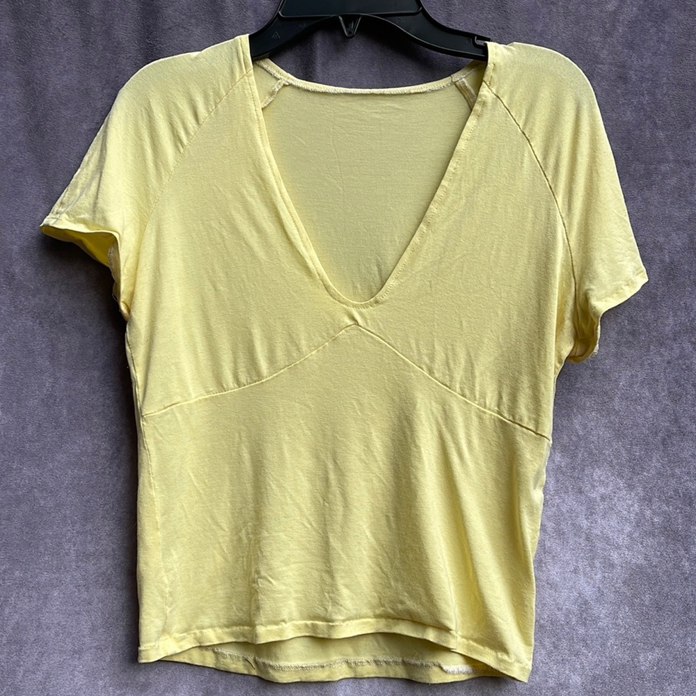 Women crop top